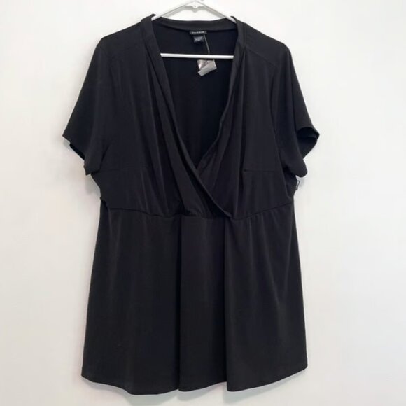 NEW NWT TORRID 3 Plus Size Jersey Knit Faux Wrap Top Black Short Sleeve NO BELT - Picture 2 of 5